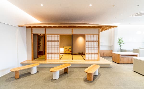 江頭仏壇店 ギャラリー彌榮(いやさか)内観写真2