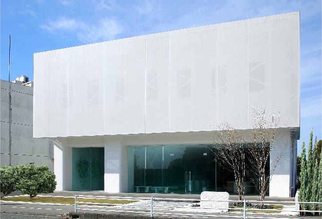 江頭仏壇店 ギャラリー彌榮(いやさか)外観写真