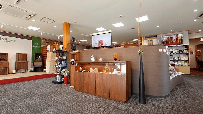 おの佛宝堂 真美ヶ丘本店1階 内観写真