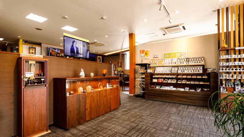 おの佛宝堂 真美ヶ丘本店1階 内観写真